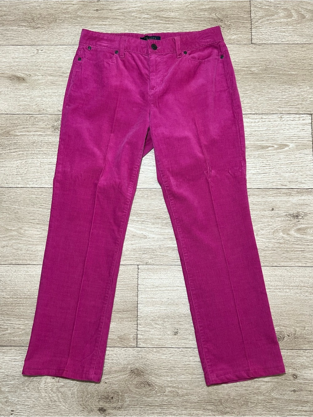New Talbots Bright Fuchsia Corduroy Heritage Mid-Rise Pants Size 8P (30x27)